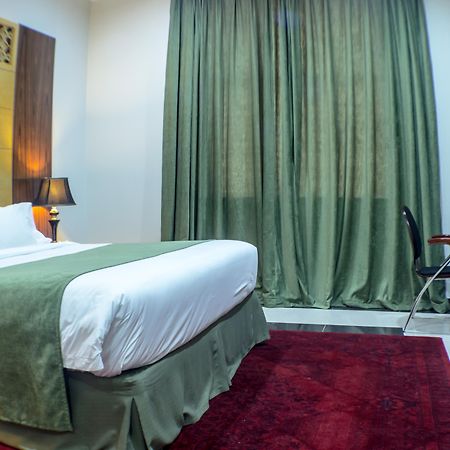 Doha Dynasty Hotel Esterno foto