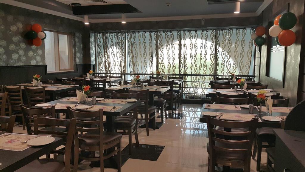 Doha Dynasty Hotel Esterno foto